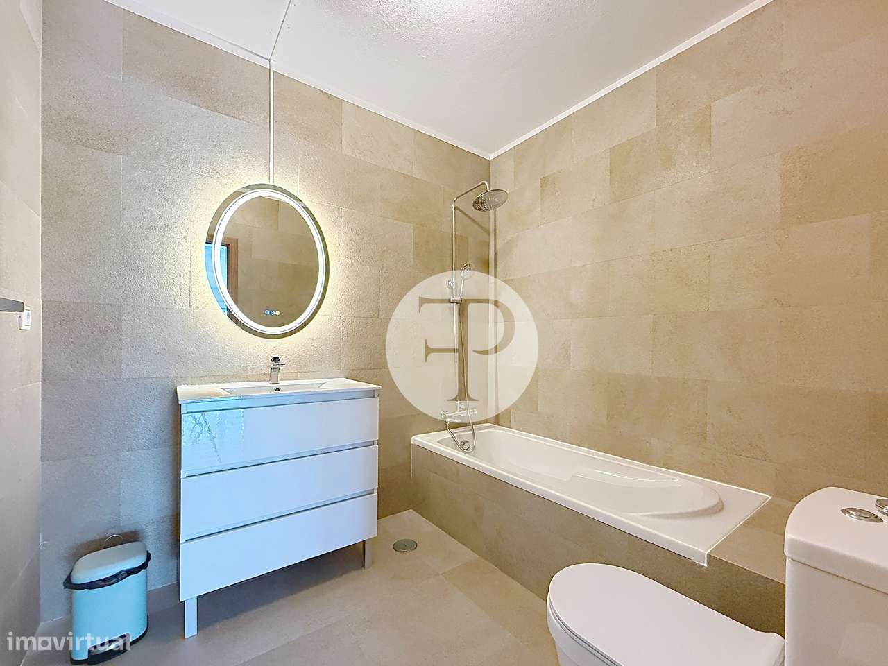 Moradia T4 contemporânea | Piscina e jardim 1.716 m² | Nadadouro-30