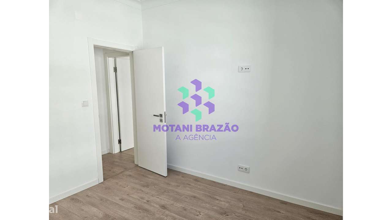 Apartamento T2  Almada-10