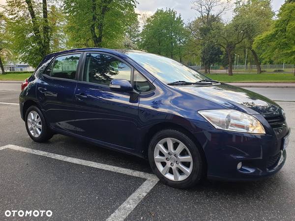 Toyota Auris 1.6 Sol - 5