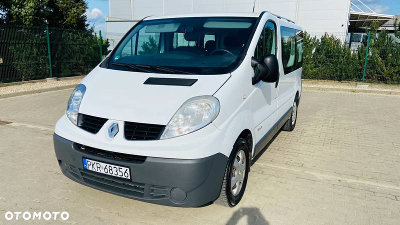 Renault Trafic 2.5 dCi 150 FAP Passenger L1H1 Quickshift Privilège - 3