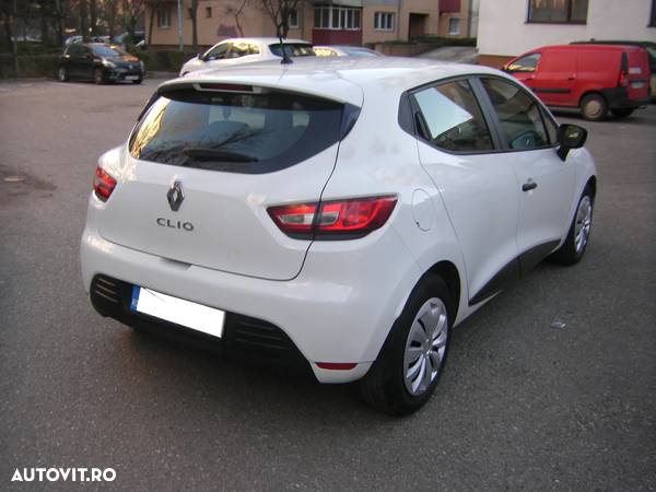 Renault Clio IV 1.5 dCi Zen - 12