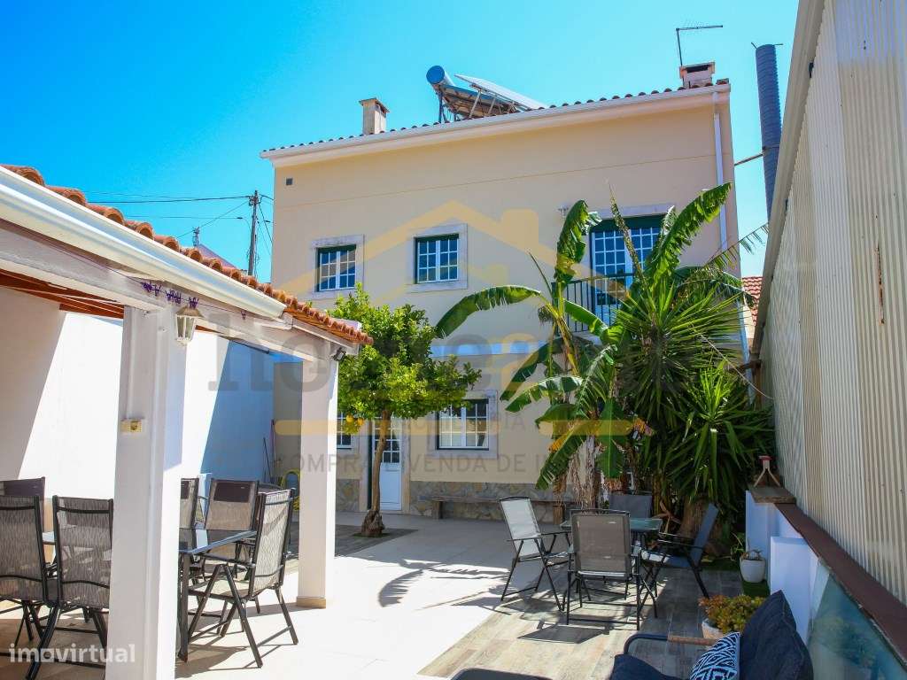 Fantastica Moradia de T3 com garagem e vista desafogada-33