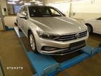 Volkswagen Passat 2.0 TDI EVO Elegance DSG - 2