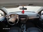 Peugeot 301 1.6 VTi Allure - 9