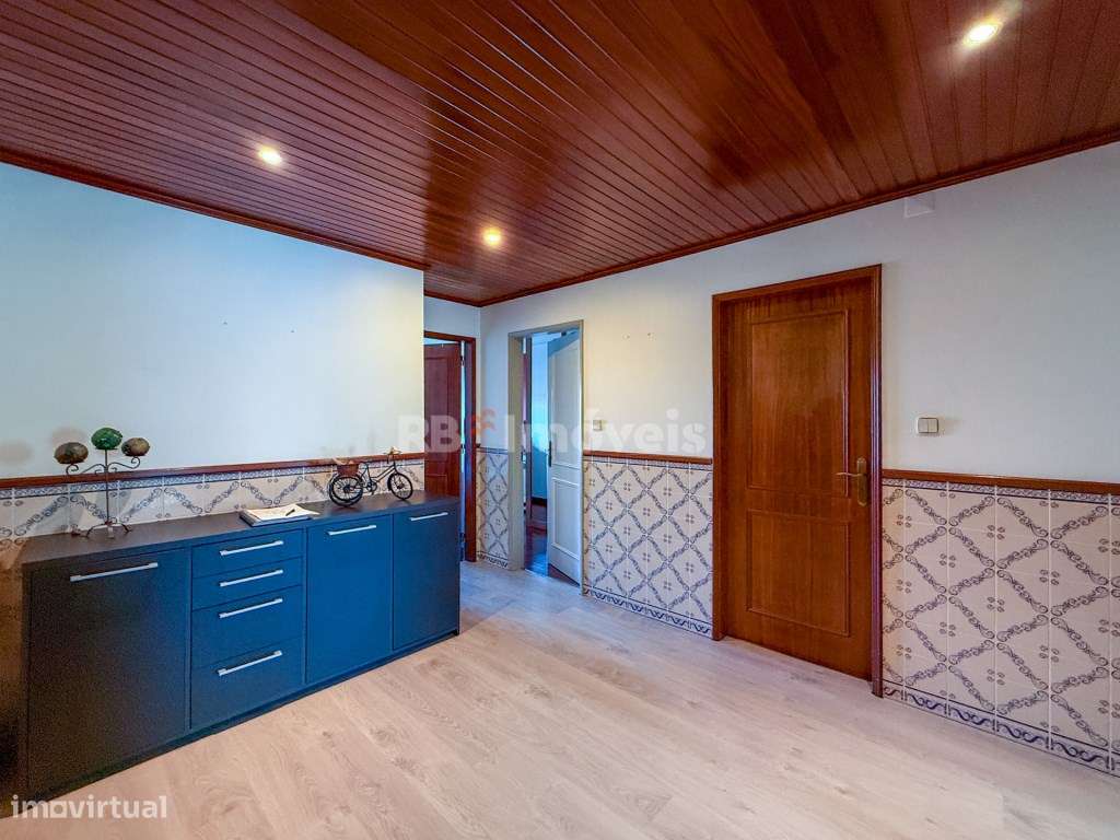 Apartamento T3 com Sótão e Garagem - Grande imagem: 5/60