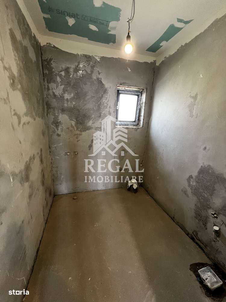 Casă de vânzare în Buituri – ideală pentru personalizare-9