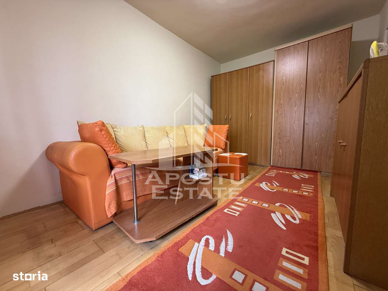 Apartament cu o camera, etajul 3, centrala proprie, zona Buziasului - Imagine principală: 2/6