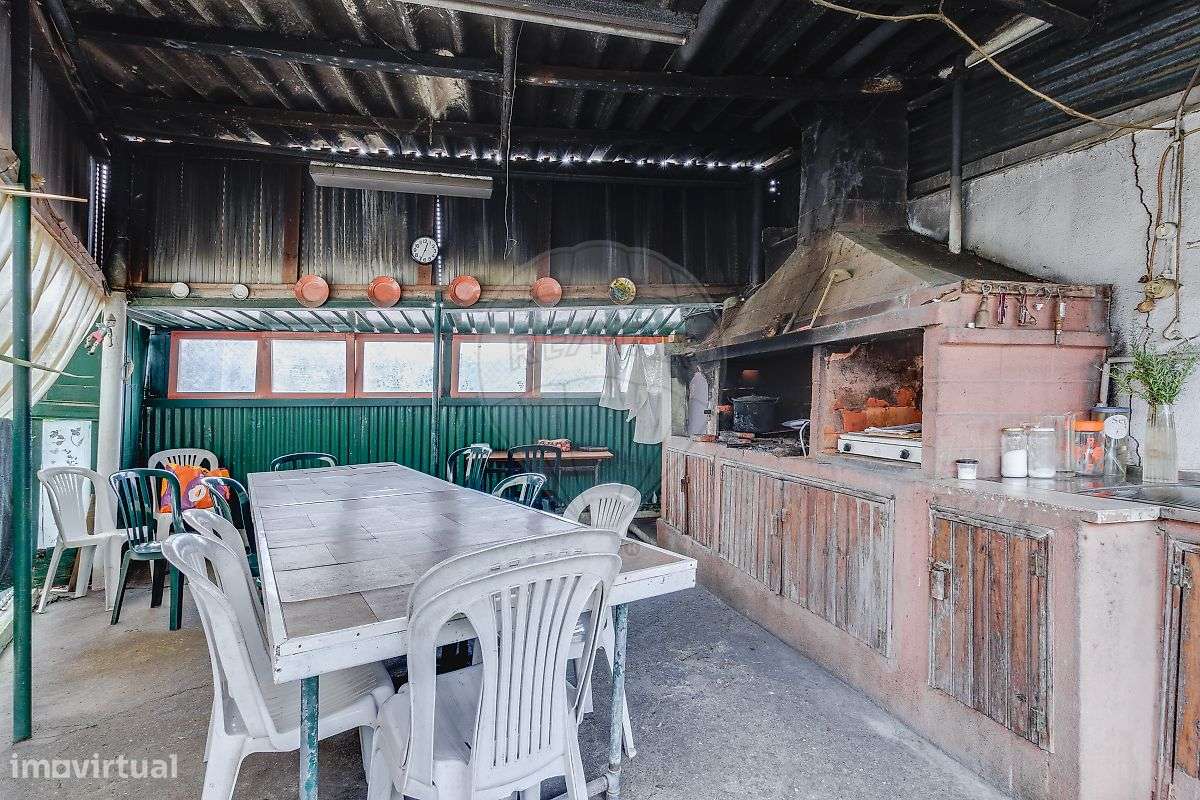 Moradia T3 para venda-8