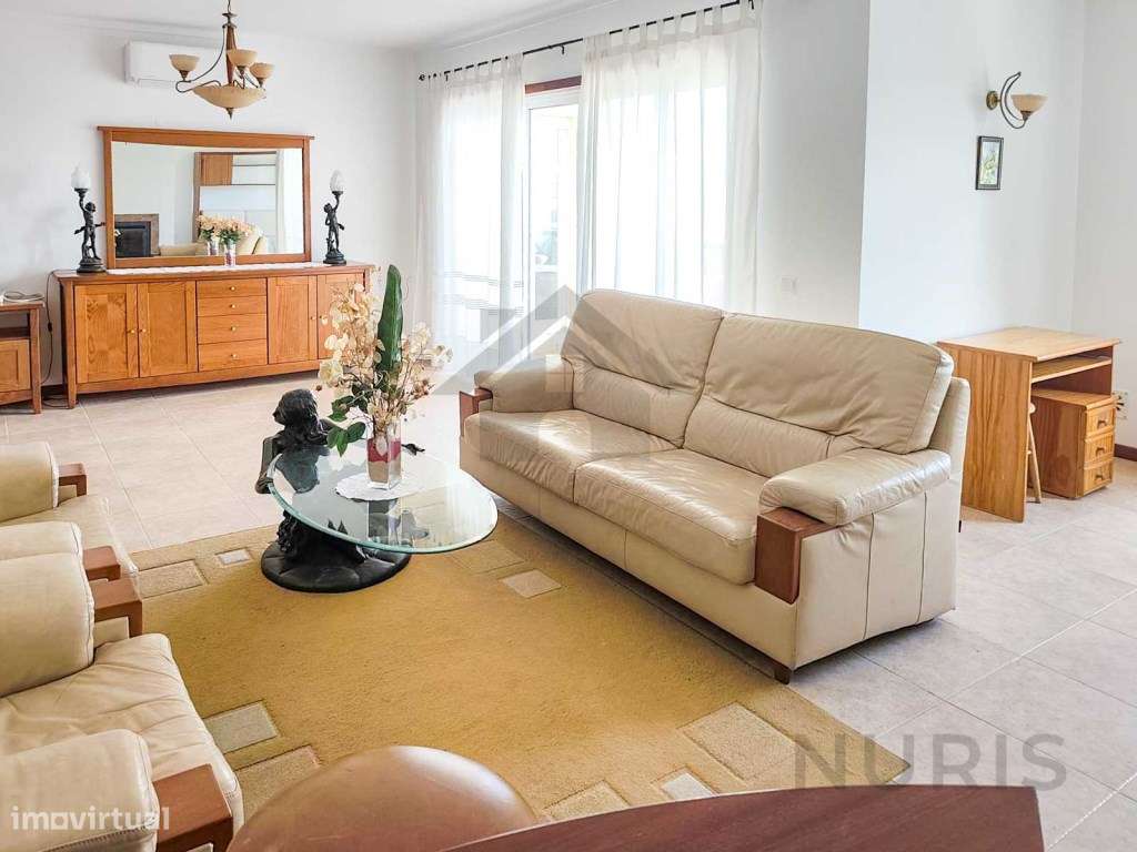 Apartamento T2 para Arrendamento Anual na Vila Rosa - Portimão - Grande imagem: 3/17