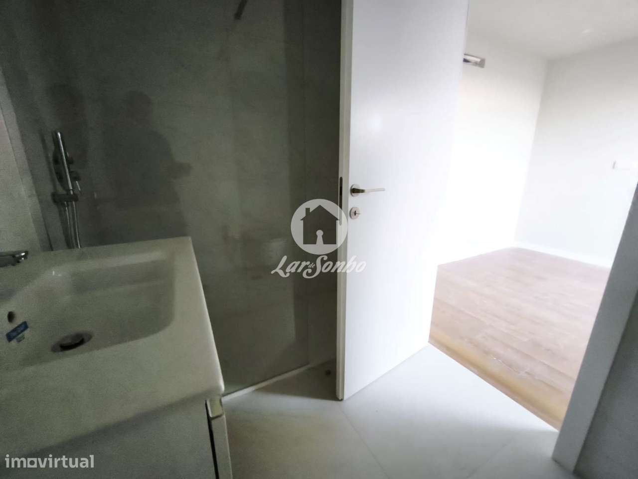 Apartamento T4 Duplex em Barcelos-14