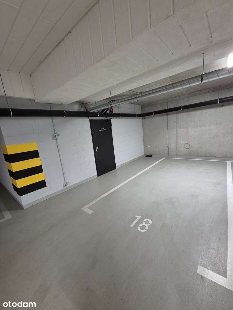 Ceglana 76, TOP Lokalizacja, Miejsce podziemne, komórka lokatorska-17