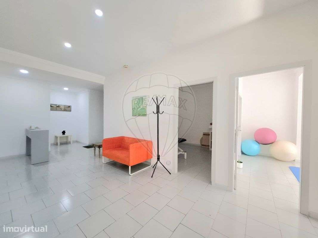 Escritório  para arrendamento - Grande imagem: 4/16