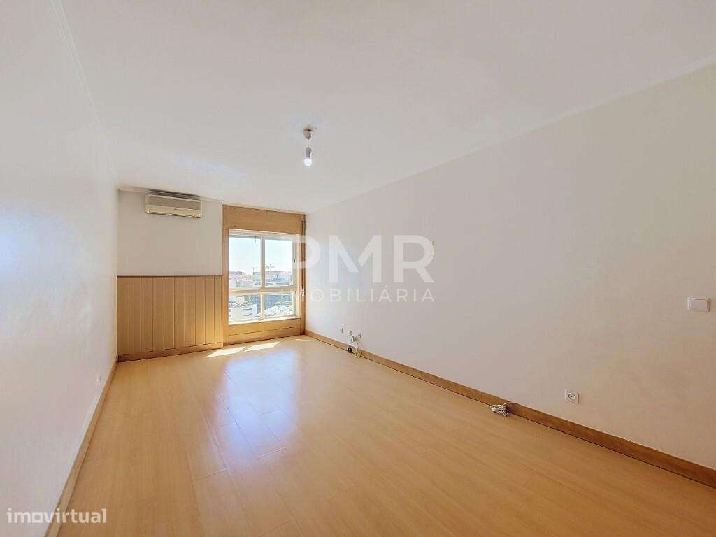 Apartamento T1 em Santa Clara-12