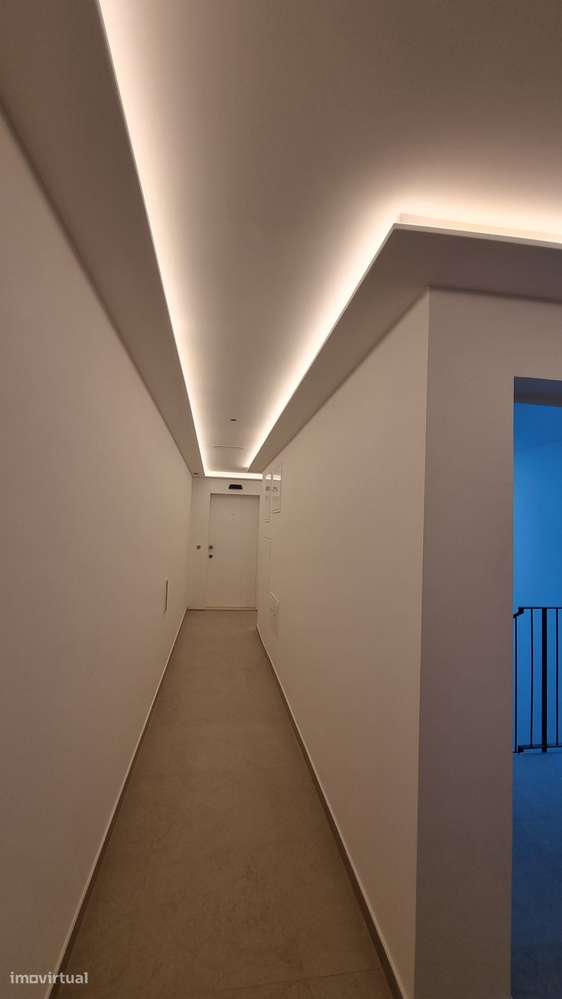 T1 Novo com varanda, garagem e acessibilidade-5