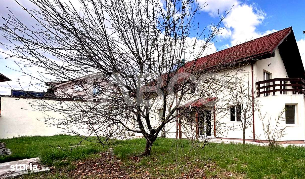 Spatiu de birouri de vanzare cu 6 camere 160 mpu Calea Dumbravii Sibiu - Imagine principală: 1/17