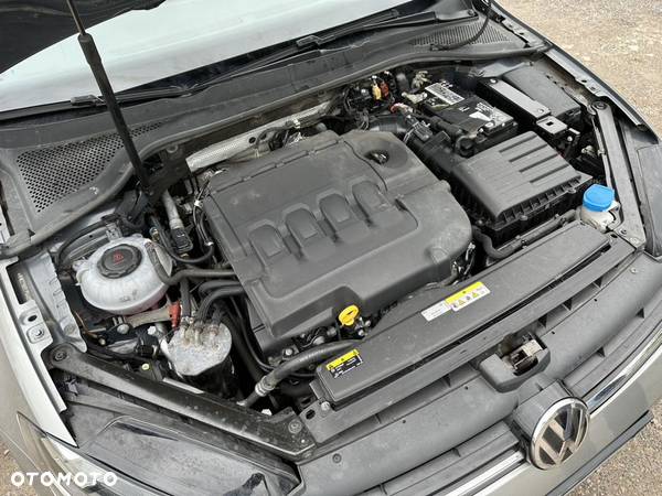 Volkswagen Golf 1.6 TDI SCR Comfortline - 9