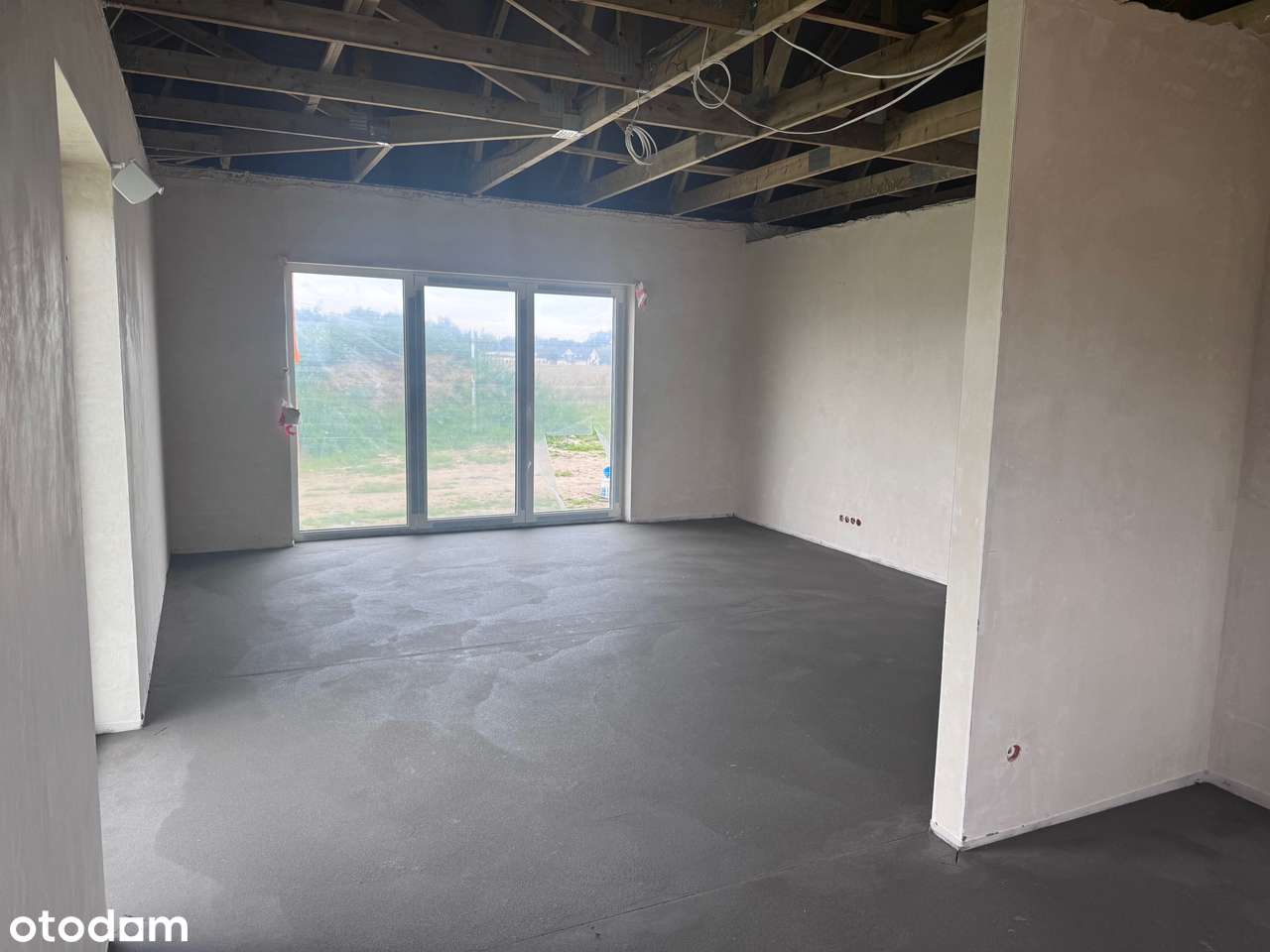 Parterowy nowoczesny z pompą ciepła-5