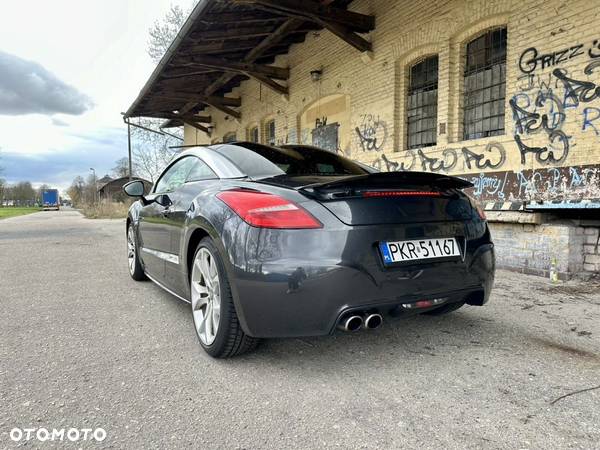 Peugeot RCZ 2.0 HDi FAP 160 - 2