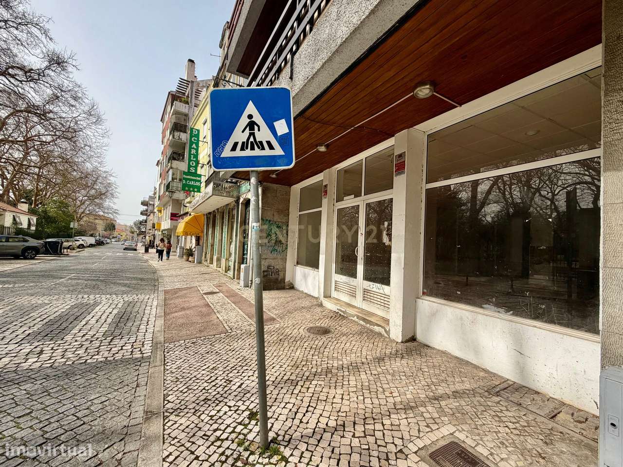 Loja para Arrendamento - Frente ao Parque D. Carlos I - Grande imagem: 3/8