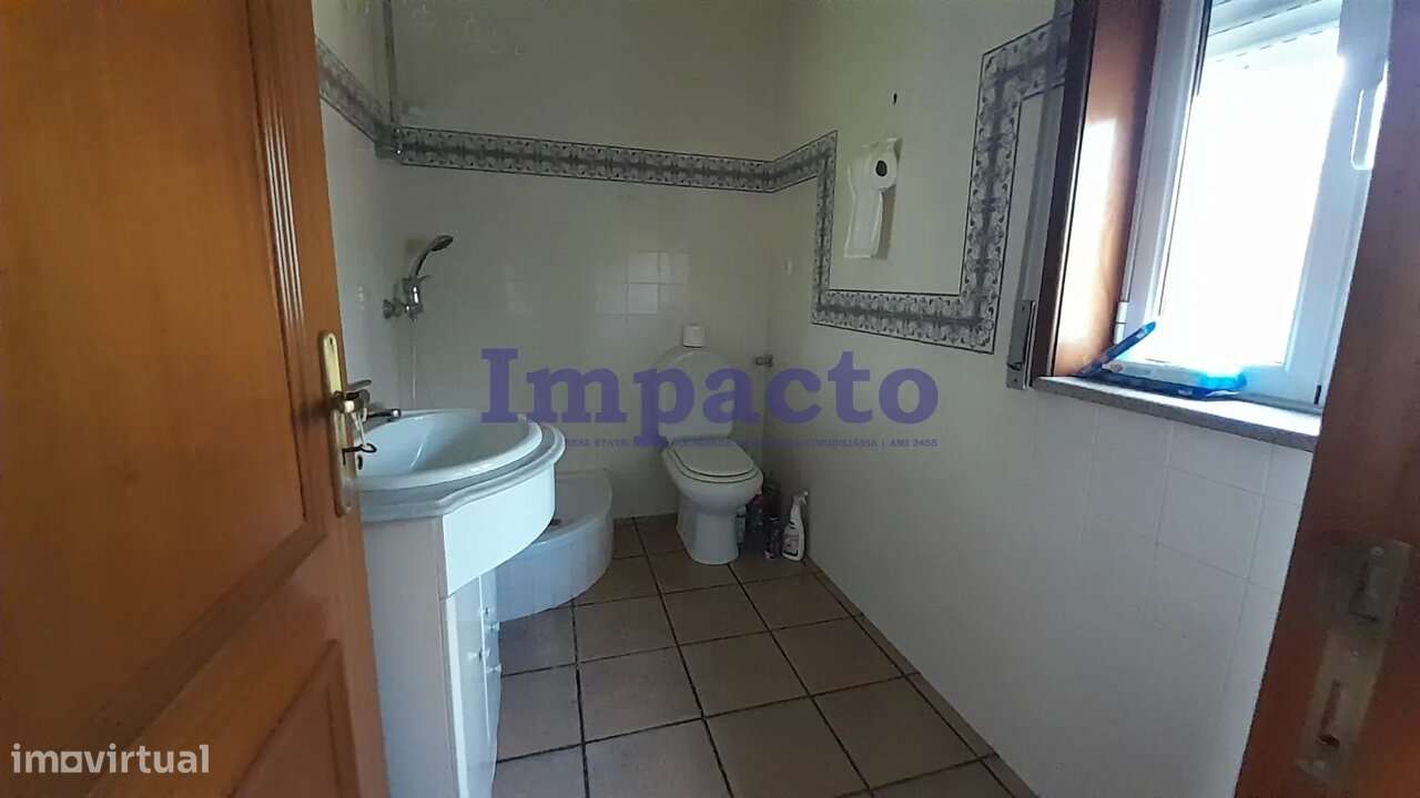 Moradia T4 independente em Ossela, Oliveira de Azeméis - Grande imagem: 5/10