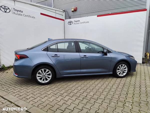 Toyota Corolla 1.8 HSD Business - 4