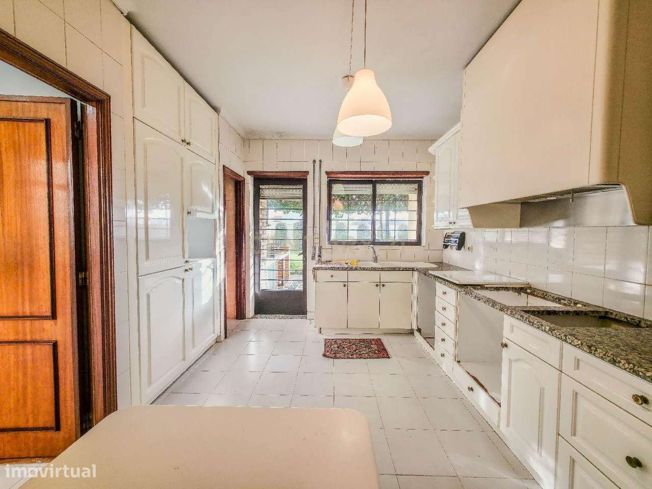 Moradia em Arcozelo — Elegância, Espaço e Proximidade ao Mar-10
