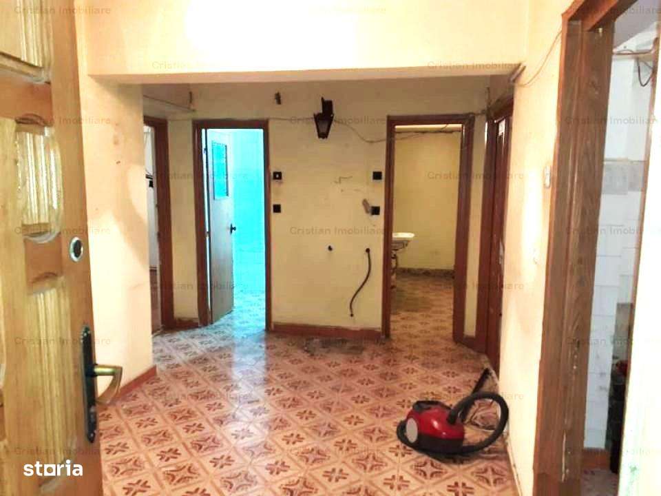 IMENS 4 cam 135mp Dorobanti conf1 decomandat 3 balc - Imagine principală: 3/12