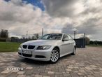 BMW Seria 3 318i - 1