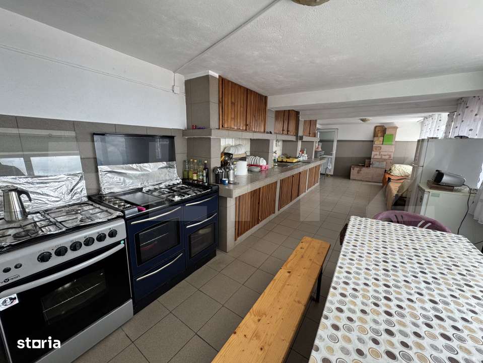 Proprietate turistica in Varful Roman – Horezu, vedere panoramica - Imagine principală: 4/19