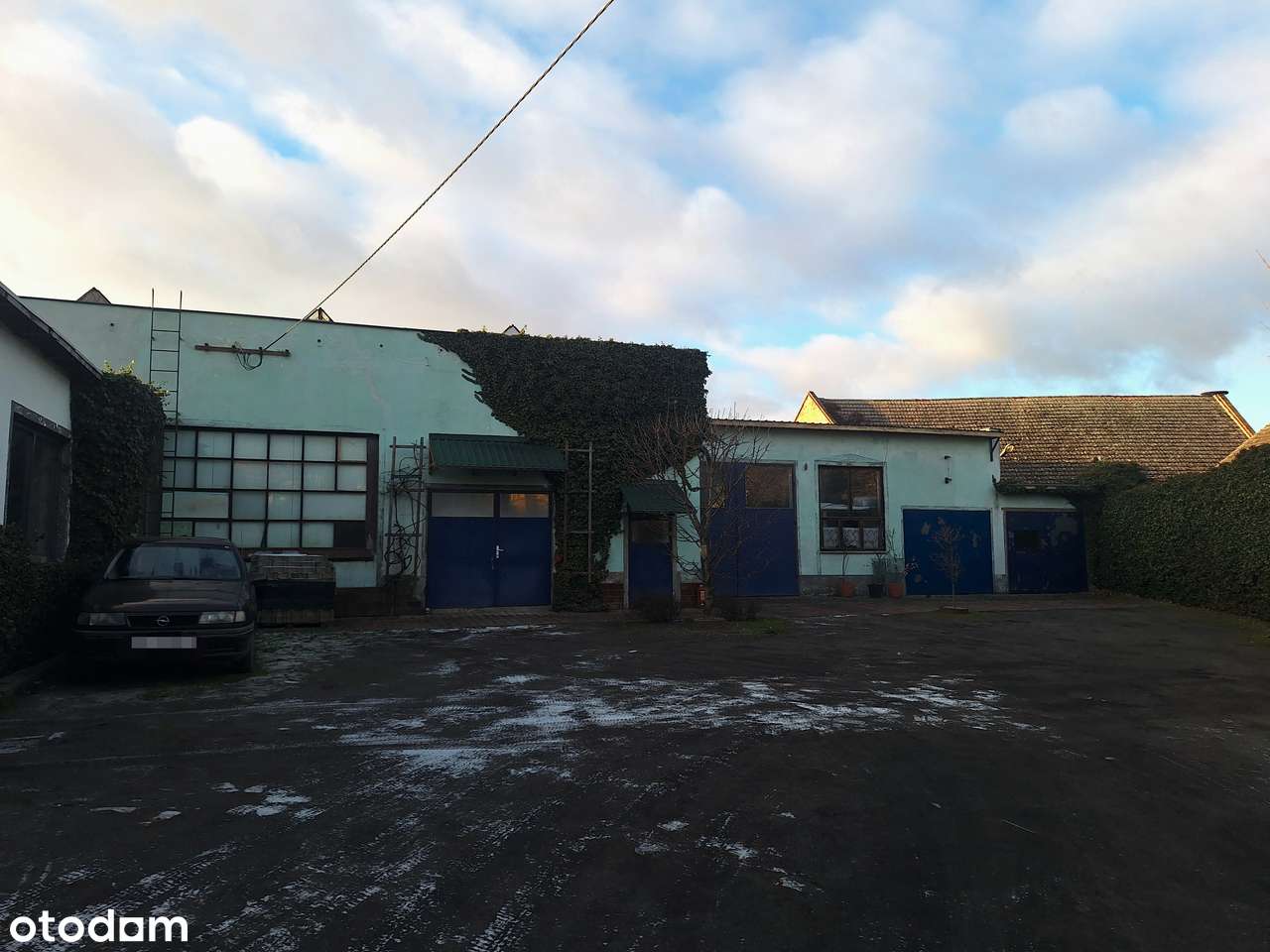 Wyjątkowa nieruchomość w Oławie – dwa domy, trzy hale, 18 arów działki - Pełny obrazek: 5/9