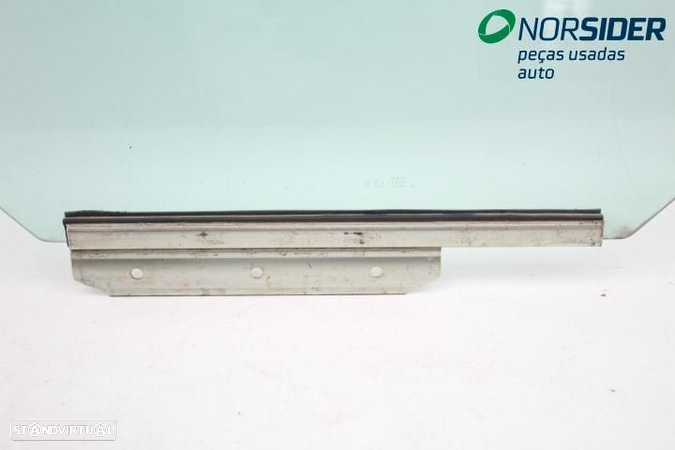 Vidro porta tras direita Toyota Avensis Sedan|09-11 - 2