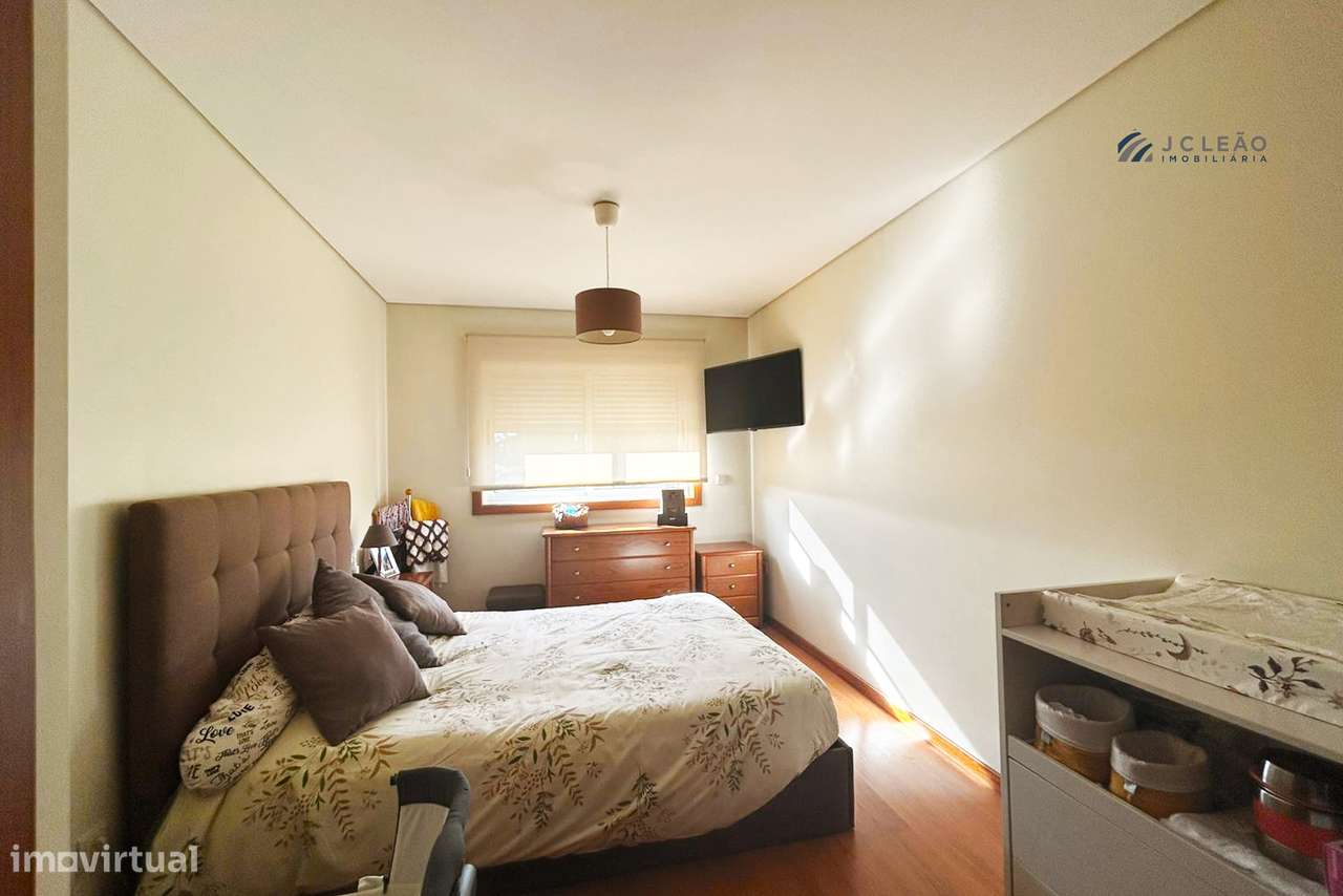 Apartamento T2 em Custóias-15