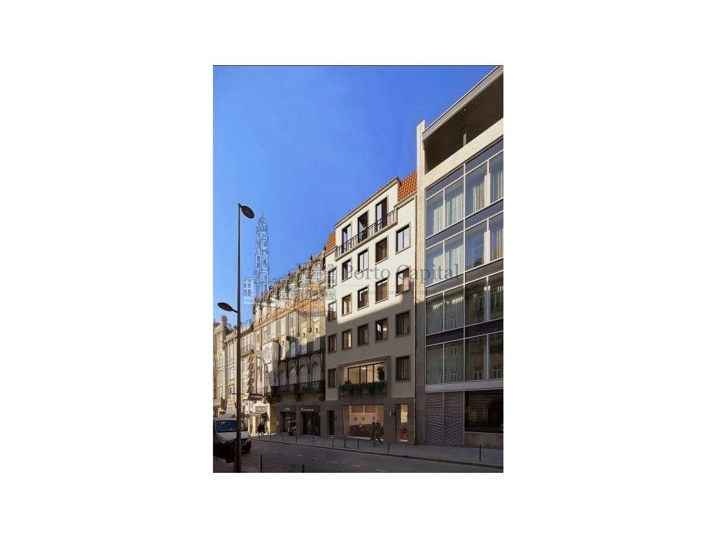 EXCELENTE APARTAMENTO T2 COM 94,20 M2 E ARRUMOS NO CENTRO DO PORTO - Grande imagem: 5/24