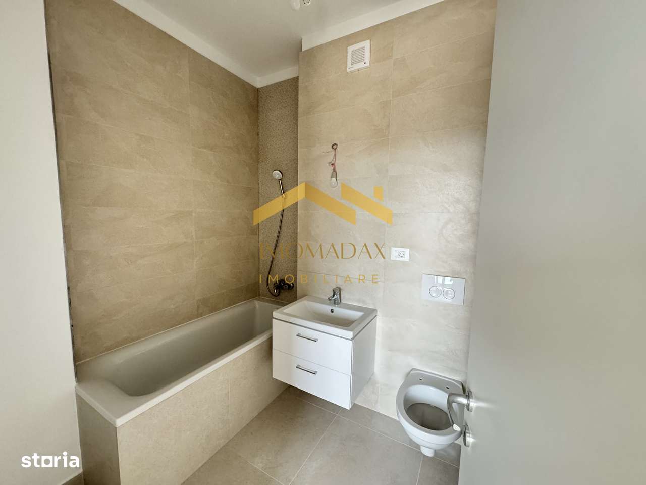 Aradului-Apartament 3 camere-Centrala Proprie - Imagine principală: 5/20