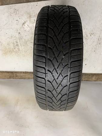 Opona Semperit Speed Grip 2 205/55 R16 Z - 108 - 1