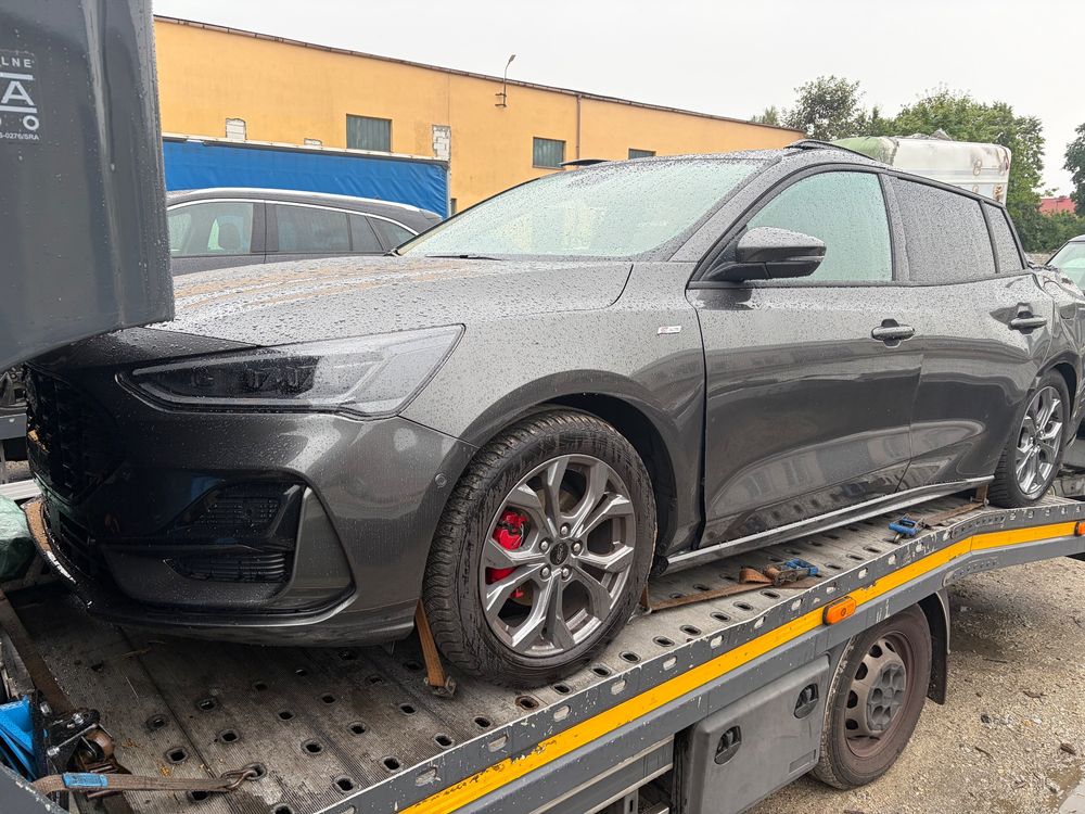 Ford Focus Mk4 (2018-) 1.0 EcoBoost Hybrid ST-LINE X 2024