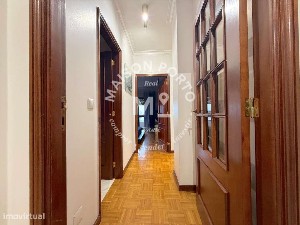 Apartamento T3 com 2 Varanda e Estacionamento em Rio Tinto, próximo...-14