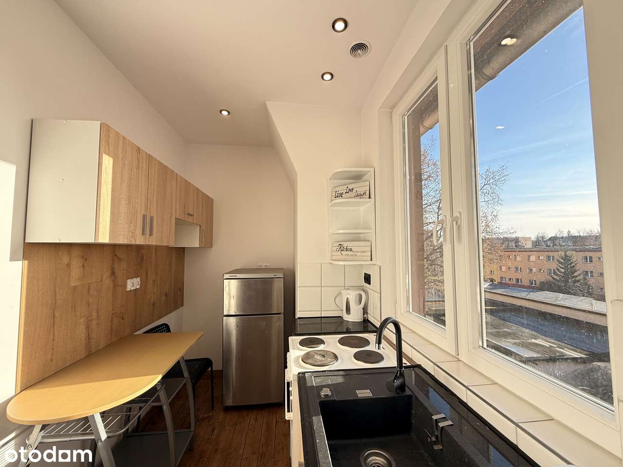 Duże mieszkanie w stylowej kamienicy-6