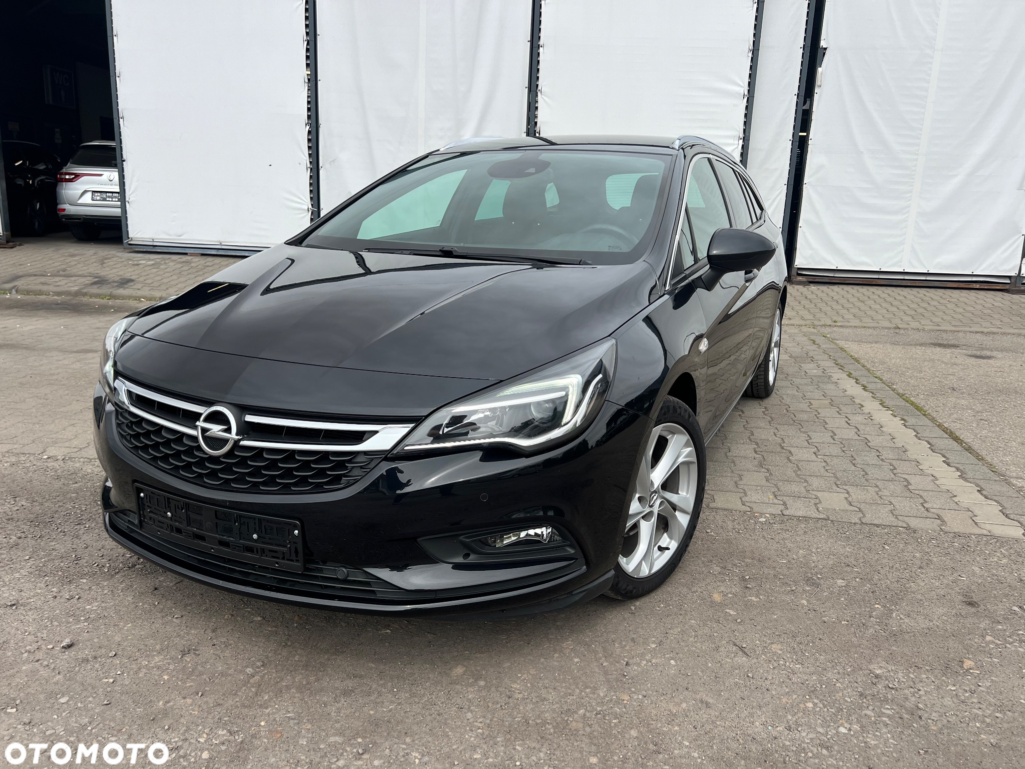 Opel Astra 1.4 Turbo Innovation - 4