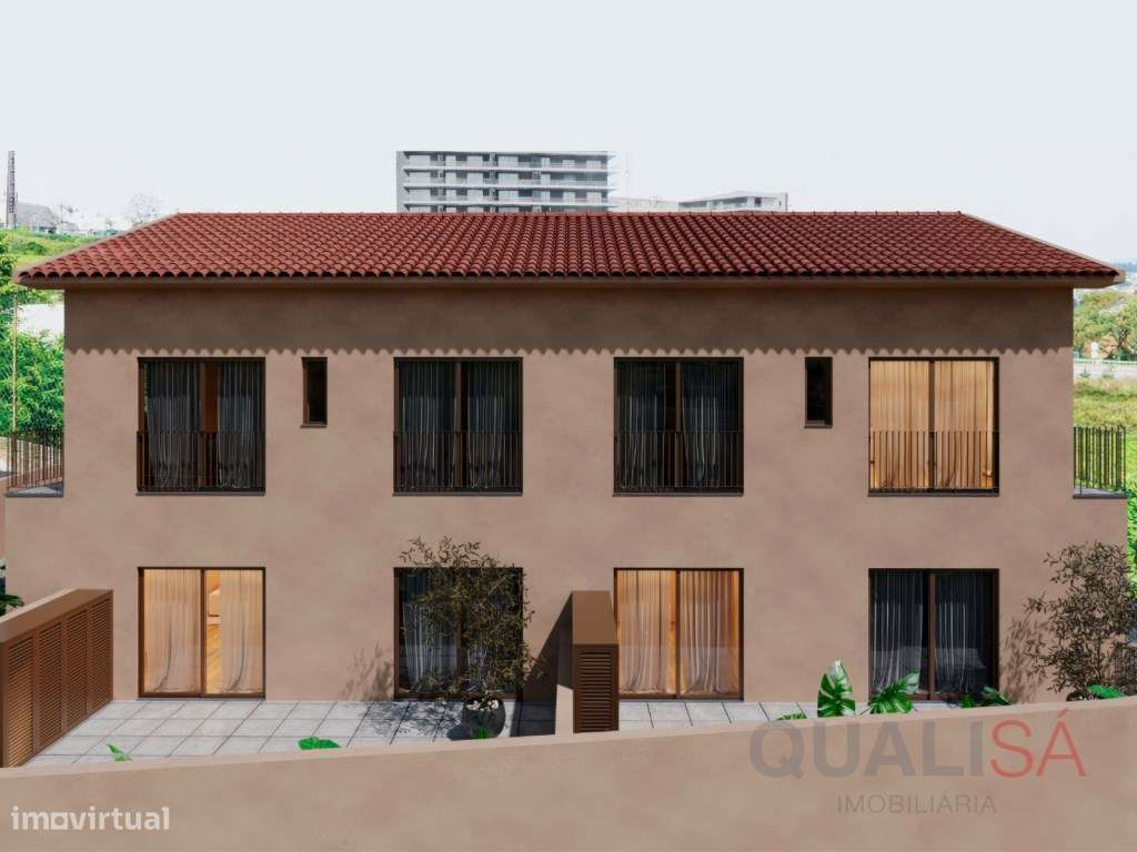 Apartamento T2 Novo Com Logradouro E Lugar De Garagem Em Ferreiros