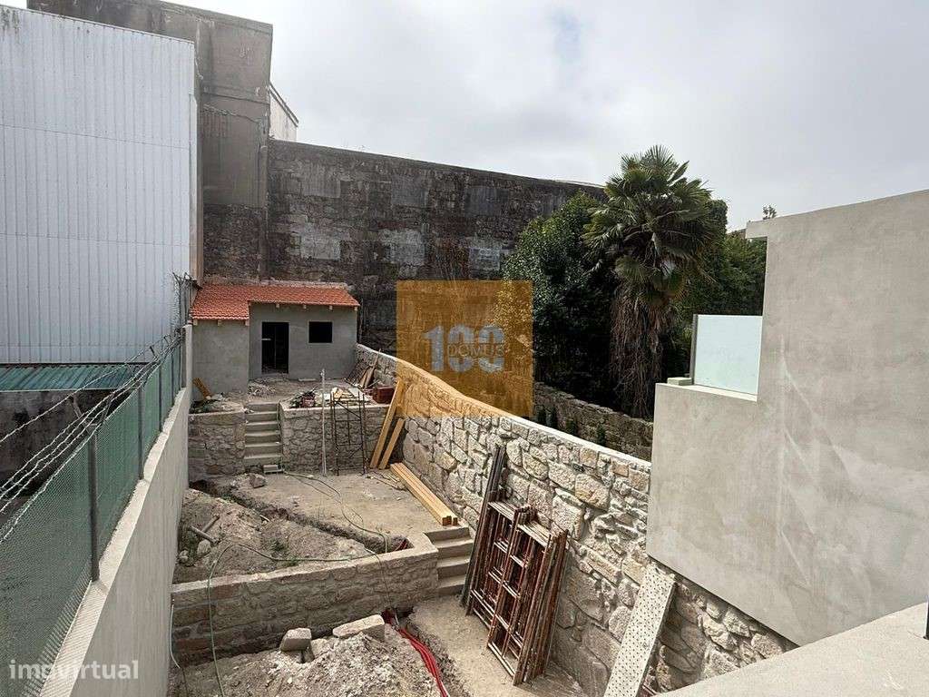 T0 novo com jardim no Bonfim-18