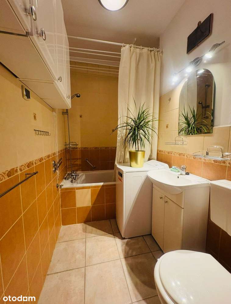 Kawalerka 35,2m2 na Pradze Północ blisko stacji Metra-9