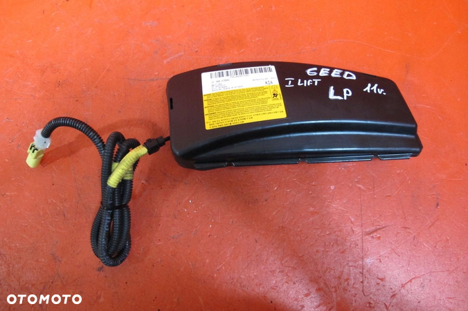 KIA CEED 1 I ED LIFT PODUSZKA AIRBAG FOTELA LEWA 607792800E 607184900 - 1