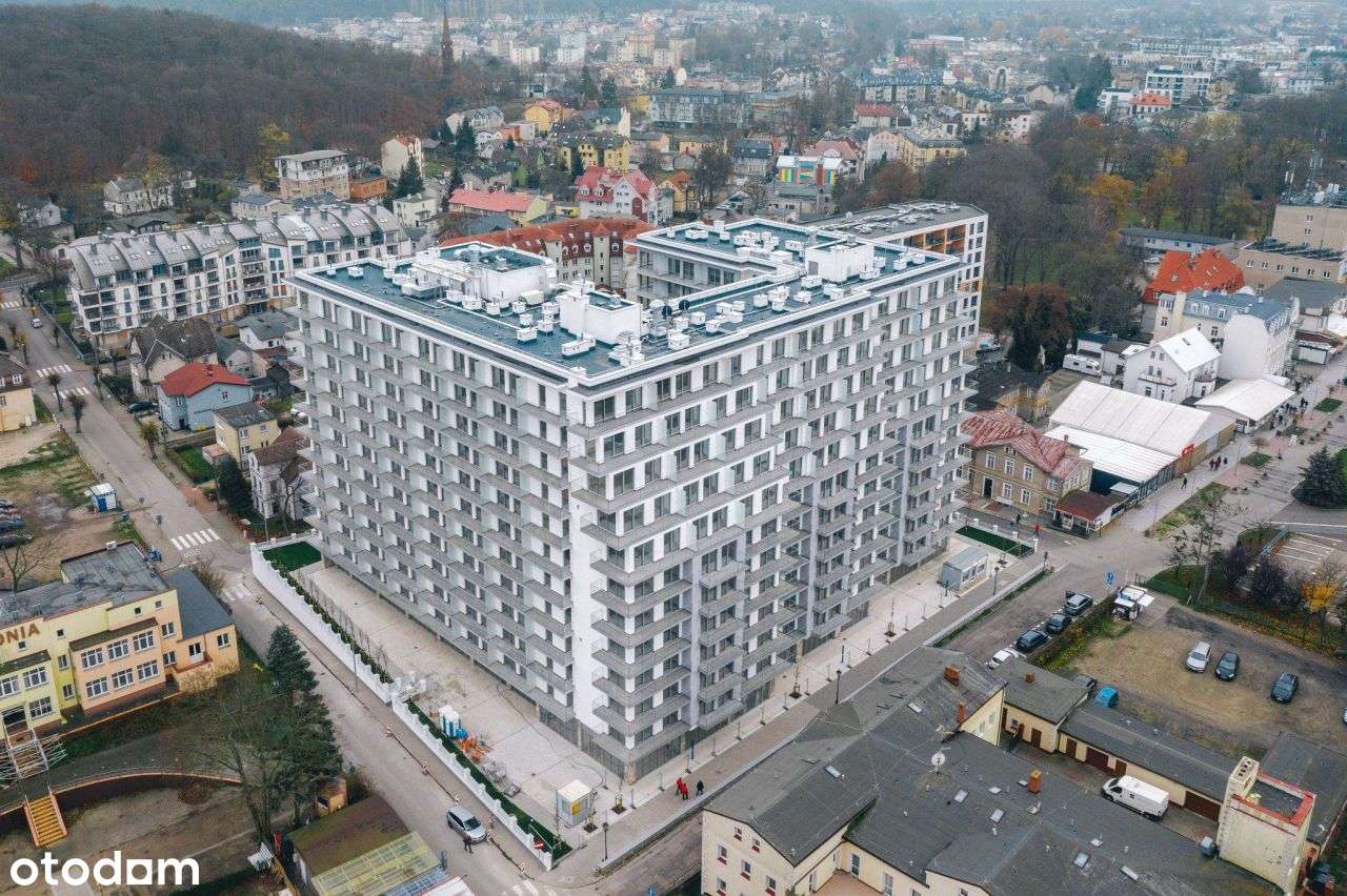 Na sprzedaż lokal usługowy przy samej Promenadzie-5