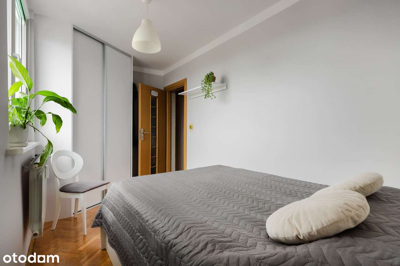 Spółdzielcze własnościowe, budynek z windą, piwnica, loggia-11