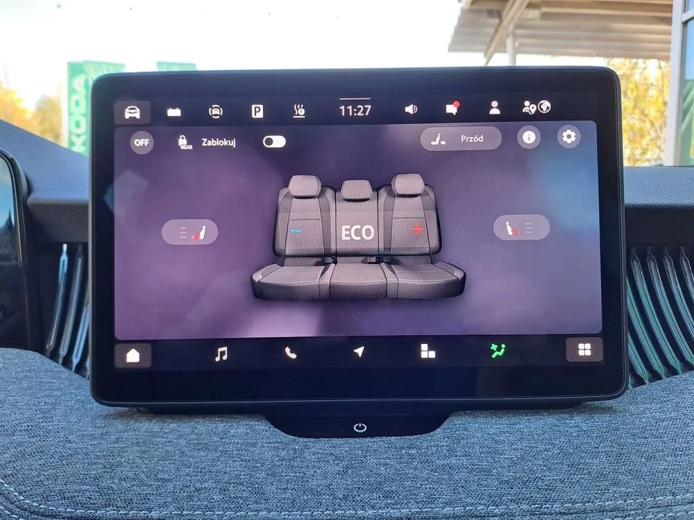 SKODA SUPERB IV 1.5 TSI 204KM DSG PLUG-IN EDITION 130, fabryczny hak