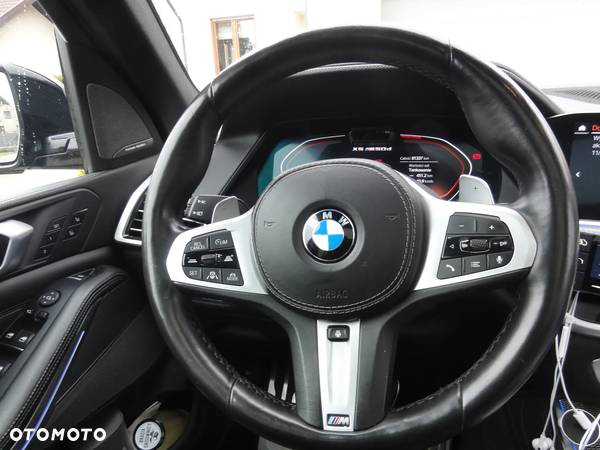 BMW X5 M M50d - 12