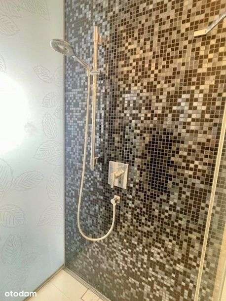 Ciche mieszkanie w budynku Trio-13