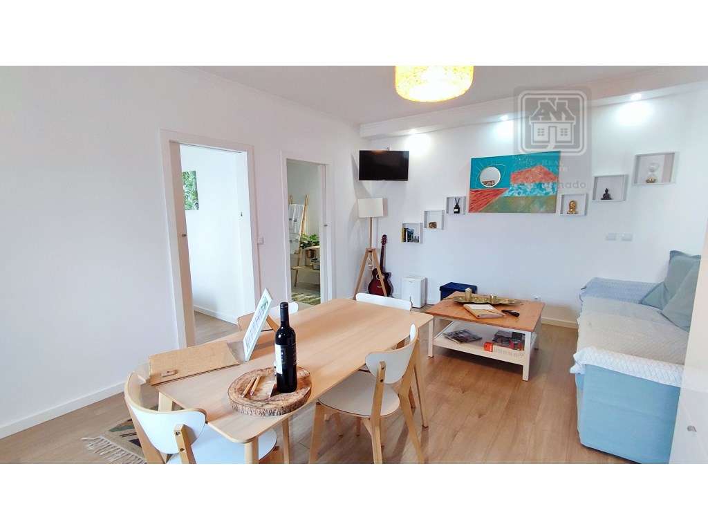 VENDA de MORADIA - VIVENDA com alojamento local e piscina - Fenais ...-43