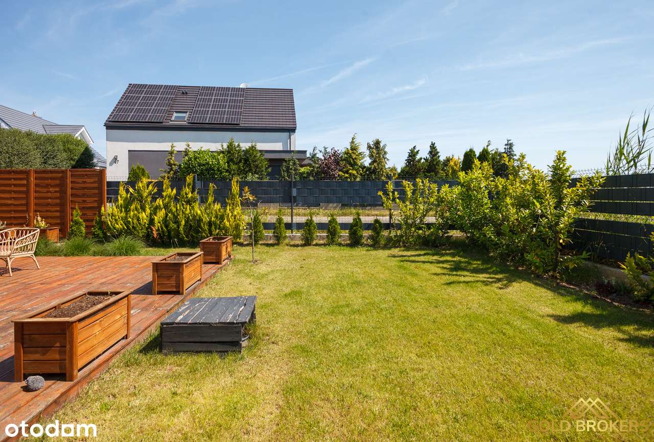 Skrajny szereg/Radomierzyce/Piękny ogród-16